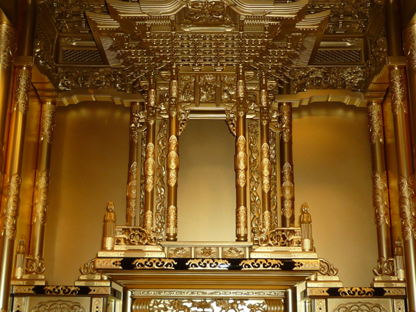 浄土真宗最高級品仏壇の画像２